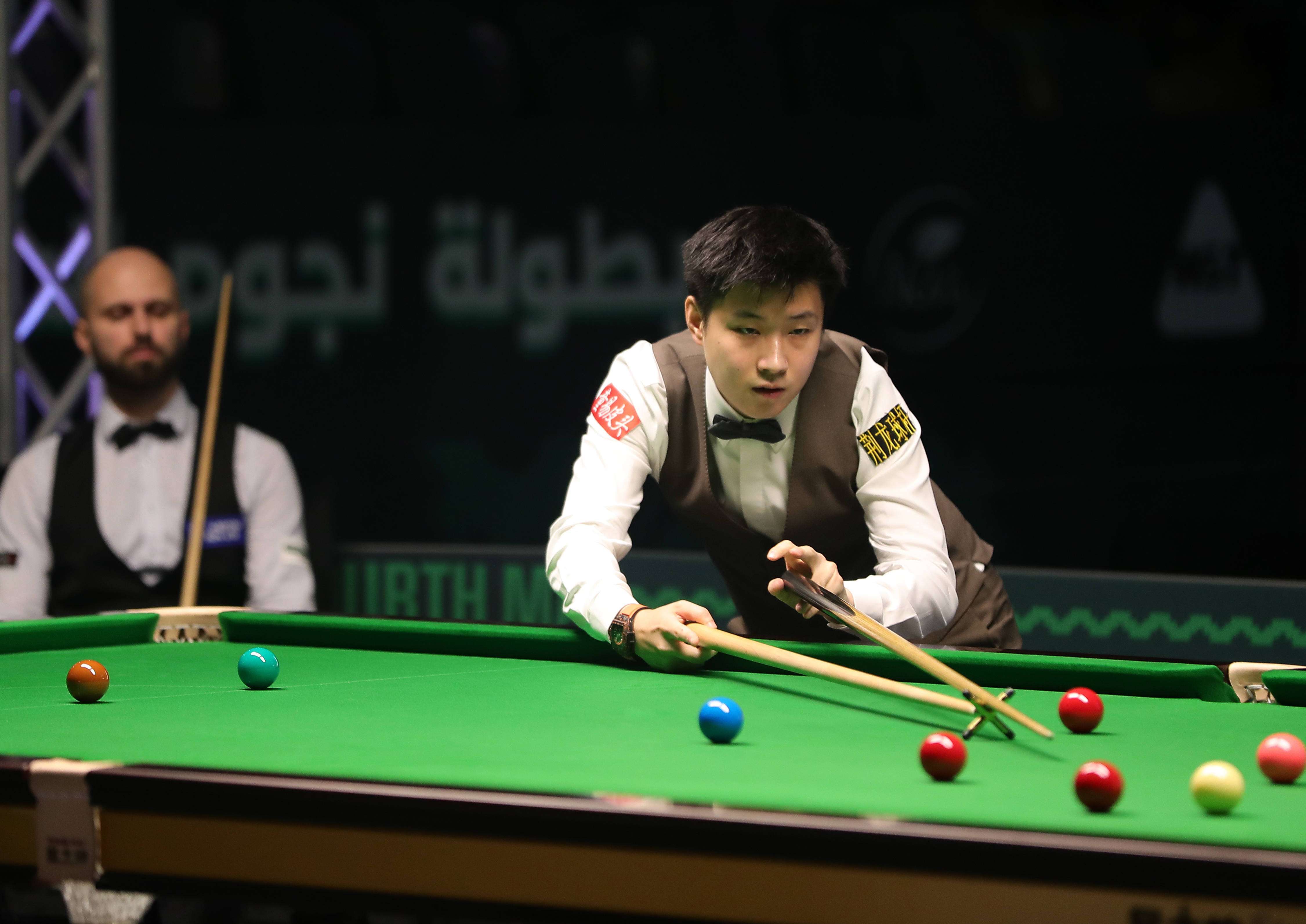 霍伊伦德的 霍伊伦德的